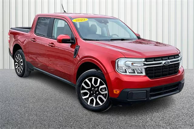 2022 Ford Maverick LARIAT AWD photo