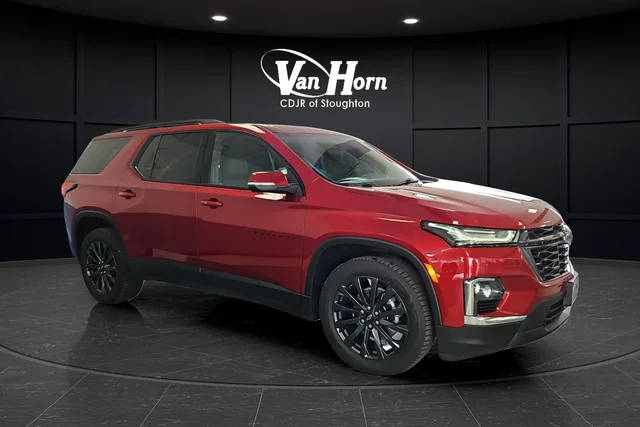2023 Chevrolet Traverse RS AWD photo