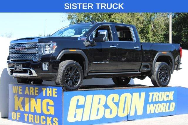 2022 GMC Sierra 2500HD Denali 4WD photo