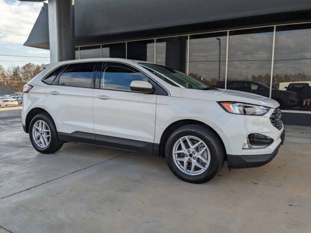 2022 Ford Edge SEL AWD photo