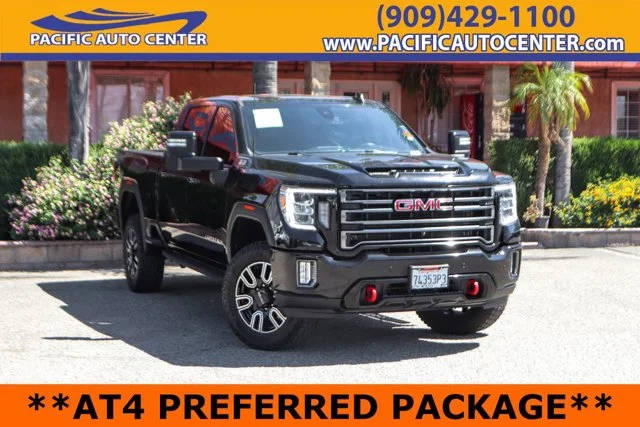 2022 GMC Sierra 2500HD AT4 4WD photo