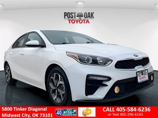 2021 Kia Forte LXS FWD photo