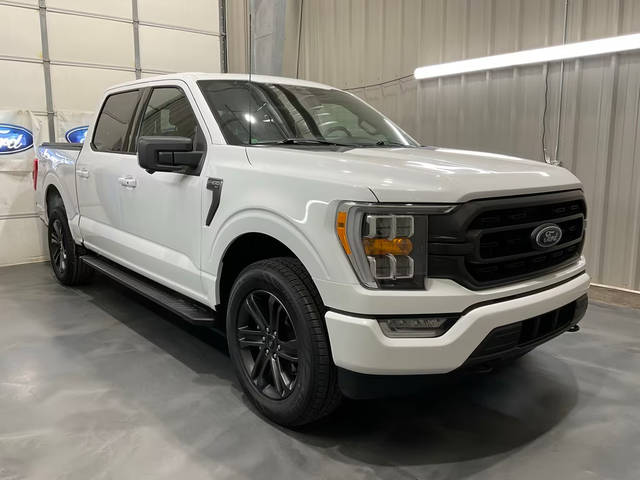 2022 Ford F-150 XLT 4WD photo