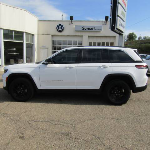 2023 Jeep Grand Cherokee Limited 4WD photo