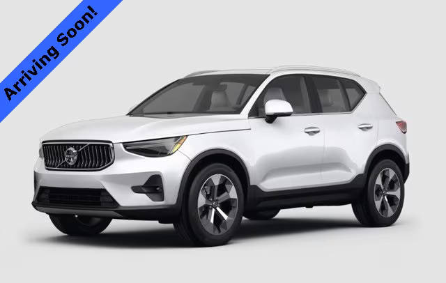 2023 Volvo XC40 Plus Dark Theme AWD photo