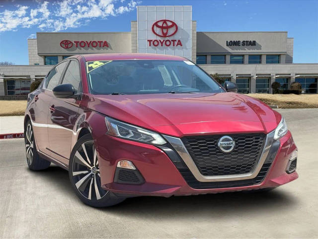 2022 Nissan Altima 2.5 SR FWD photo