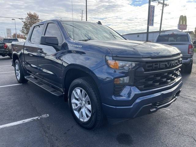 2022 Chevrolet Silverado 1500 Custom 4WD photo