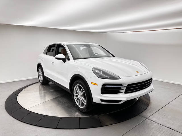 2023 Porsche Cayenne  AWD photo