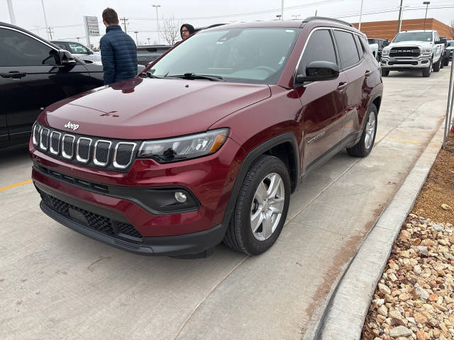 2022 Jeep Compass Latitude FWD photo