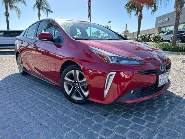 2022 Toyota Prius XLE FWD photo
