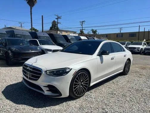 2022 Mercedes-Benz S-Class S 500 AWD photo