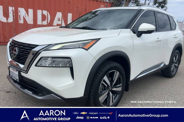 2022 Nissan Rogue SL FWD photo