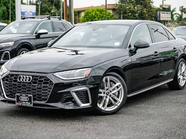 2023 Audi A4 S line Premium Plus AWD photo