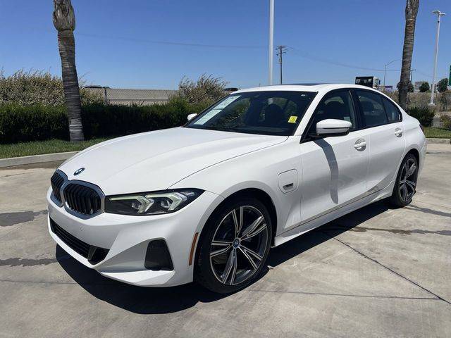 2023 BMW 3 Series 330e RWD photo