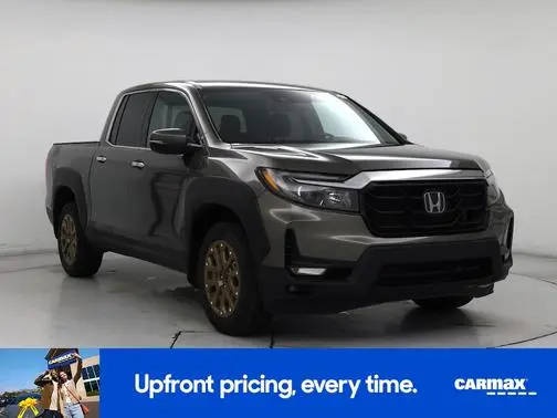 2023 Honda Ridgeline RTL-E AWD photo