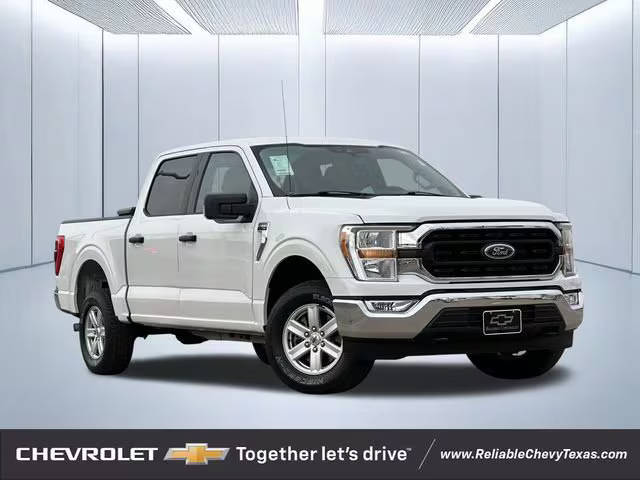 2021 Ford F-150 XLT 4WD photo