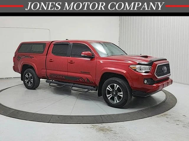 2018 Toyota Tacoma TRD Sport 4WD photo
