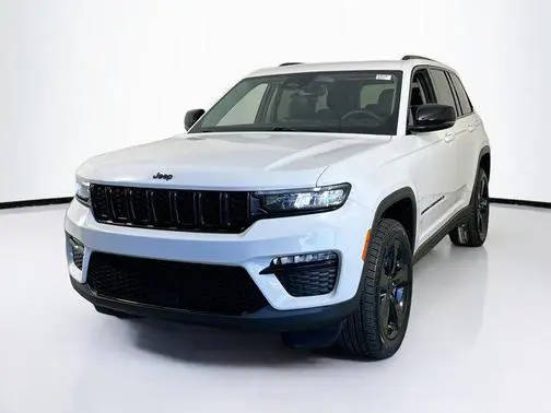 2023 Jeep Grand Cherokee Limited RWD photo