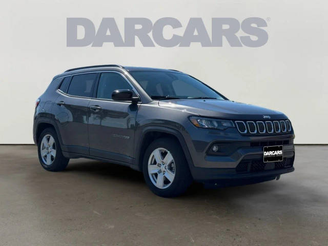 2022 Jeep Compass Latitude FWD photo