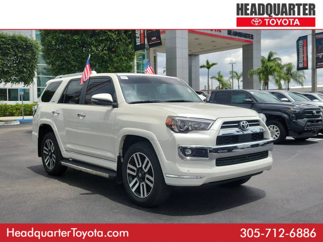 2022 Toyota 4Runner Limited 4WD photo