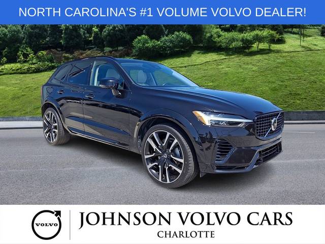 2023 Volvo XC60 Recharge Ultimate Dark Theme AWD photo