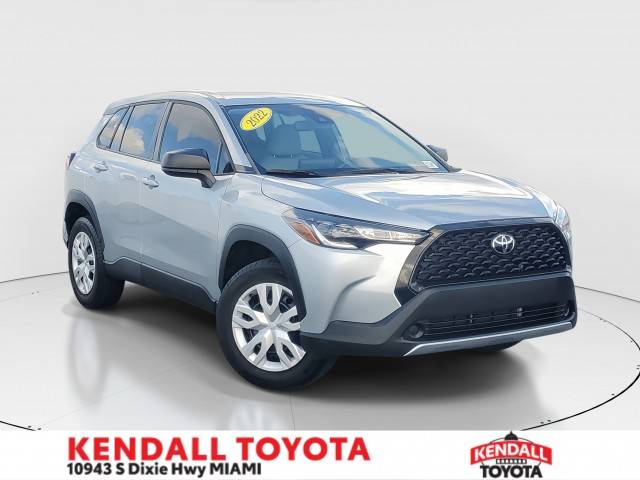 2022 Toyota Corolla Cross L FWD photo