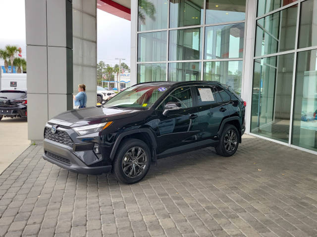 2022 Toyota RAV4 Hybrid XLE Premium AWD photo