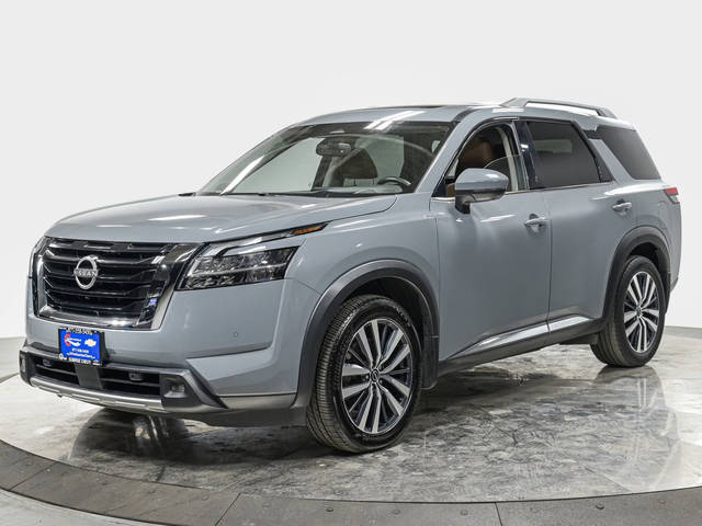 2022 Nissan Pathfinder Platinum 4WD photo
