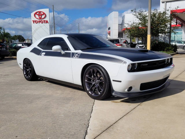 2022 Dodge Challenger R/T RWD photo