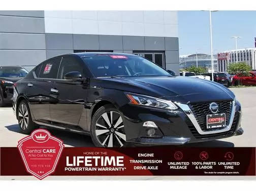 2022 Nissan Altima 2.5 SL FWD photo