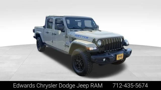 2022 Jeep Gladiator Willys 4WD photo