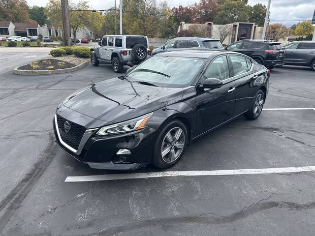 2022 Nissan Altima 2.5 SL AWD photo