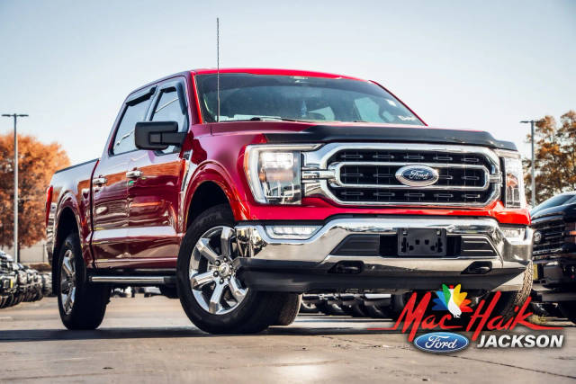 2022 Ford F-150 XLT 4WD photo