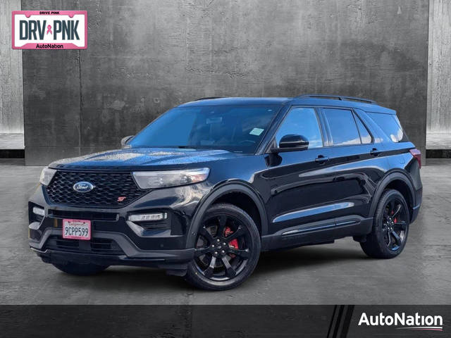 2022 Ford Explorer ST 4WD photo