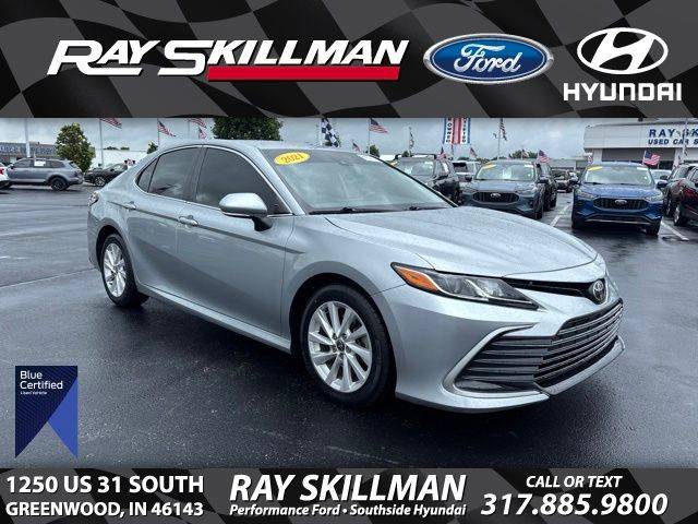 2021 Toyota Camry LE FWD photo
