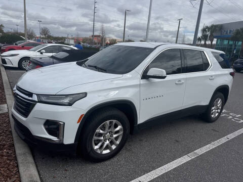 2023 Chevrolet Traverse LS FWD photo