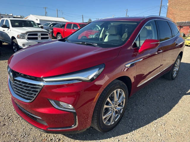 2023 Buick Enclave Essence AWD photo
