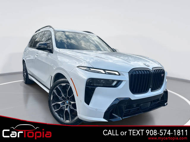 2023 BMW X7 M60i AWD photo