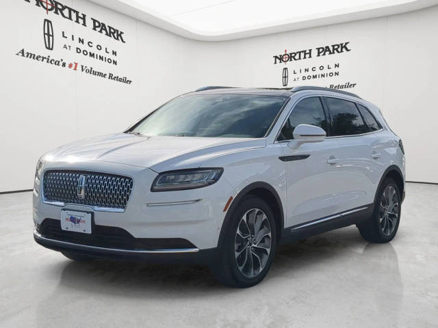 2022 Lincoln Nautilus Reserve FWD photo