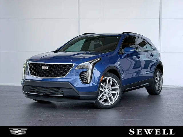 2023 Cadillac XT4 FWD Sport FWD photo