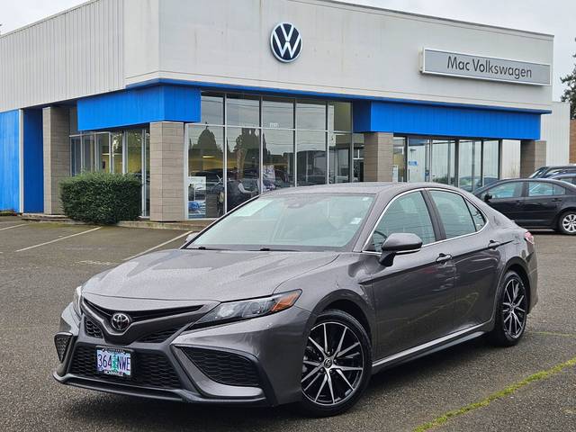 2023 Toyota Camry SE AWD photo