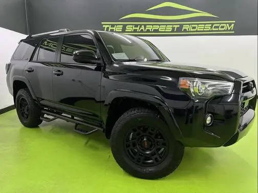 2021 Toyota 4Runner SR5 4WD photo