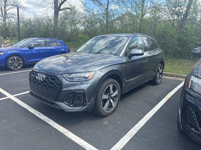 2023 Audi Q5 S line Premium Plus AWD photo