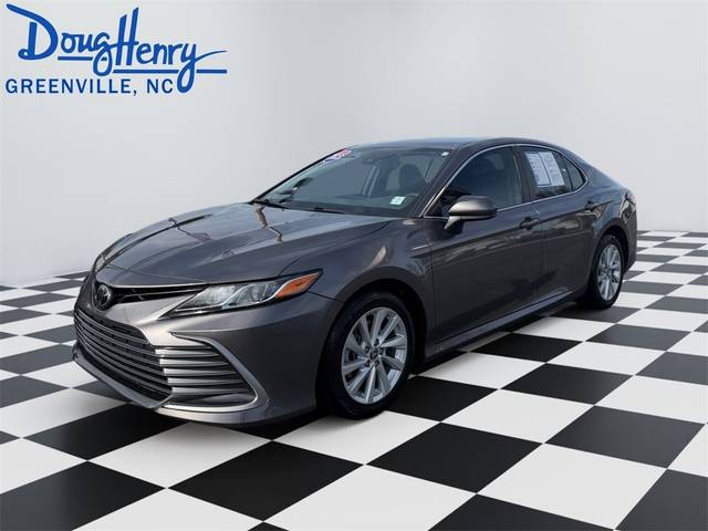 2023 Toyota Camry LE FWD photo