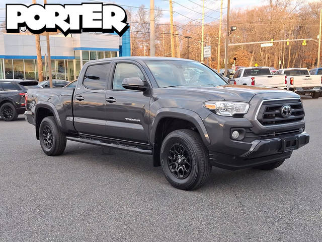 2022 Toyota Tacoma SR5 4WD photo