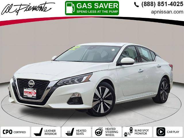 2022 Nissan Altima 2.5 SL FWD photo
