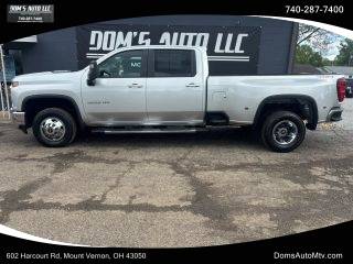 2023 Chevrolet Silverado 3500HD LT 4WD photo