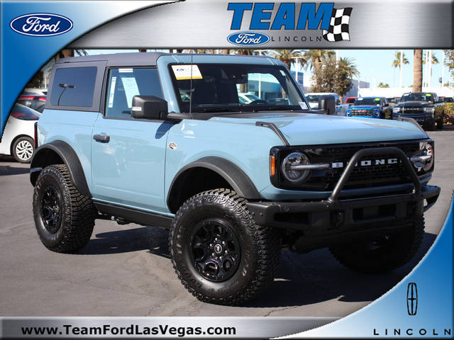 2022 Ford Bronco 2 Door Wildtrak 4WD photo