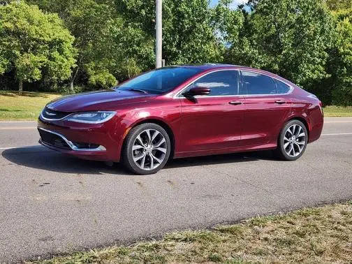 2016 Chrysler 200 C Platinum FWD photo