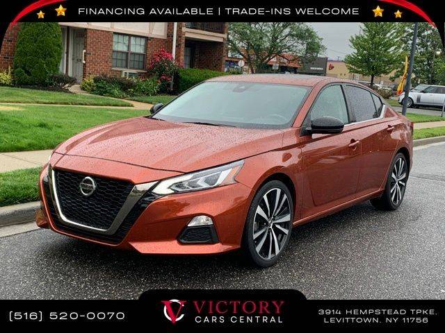 2021 Nissan Altima 2.0 SR FWD photo